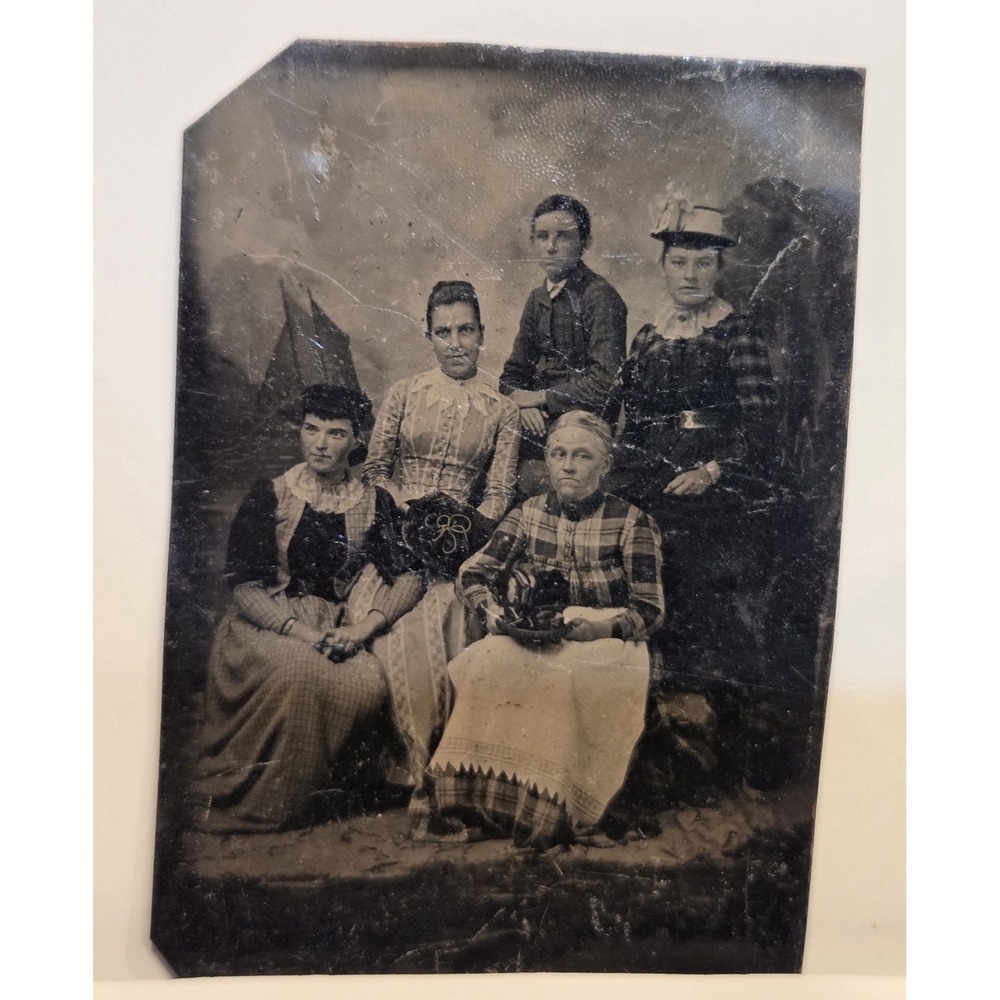 Antique Tintype Portrait-Family of 5 Circa 1890s